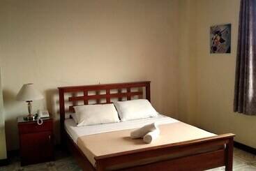 Buenas J Hotel And Spa