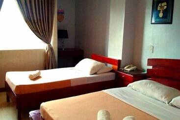 Buenas J Hotel And Spa