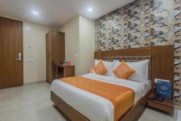 هتل Arton Regency Near Terminal 2 Airport