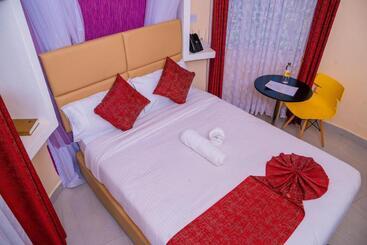 هتل Calfie Resort Kisumu