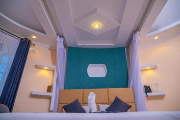 هتل Calfie Resort Kisumu
