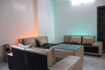 Отель Green Valley Seas And Resorts