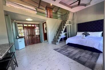 فندق Lawson’s Beach Resort