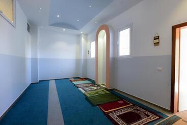هتل Restorant Halal Il Tramonto