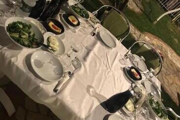هتل Restorant Halal Il Tramonto