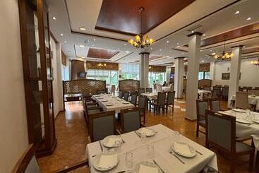 هتل Restorant Halal Il Tramonto