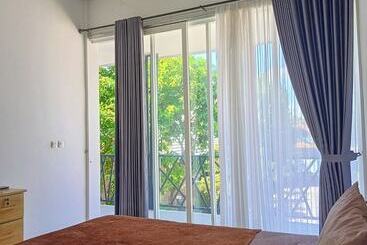 هتل Zavana Rooms