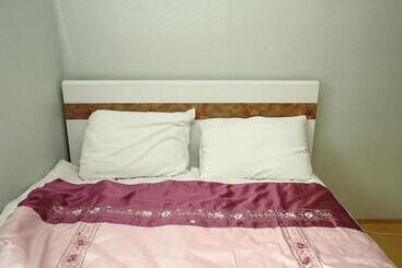 Jun Motel