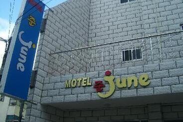Jun Motel