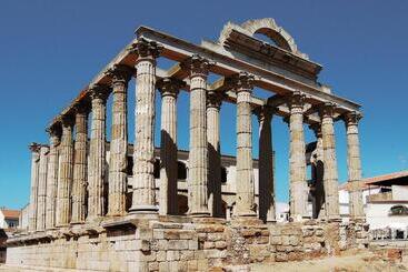 پانسیون Pompeya Merida Suite