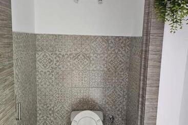 پانسیون Pompeya Merida Suite