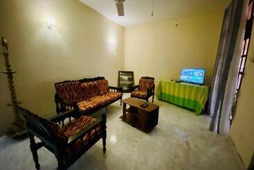 پانسیون Punchi Walawwa Holiday Bungalow