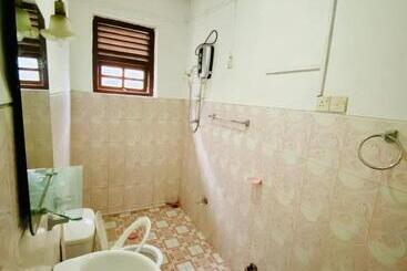 پانسیون Punchi Walawwa Holiday Bungalow