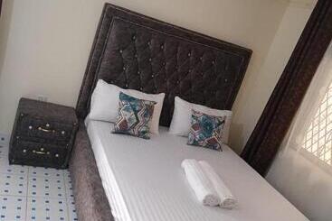 پانسیون Vilma Apartment