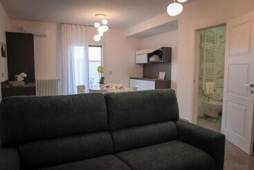 تختخواب و صبحانه Letagghjate   Exclusive Rooms And Suites