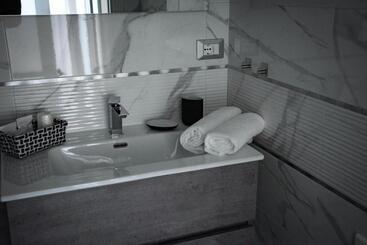 تختخواب و صبحانه Letagghjate   Exclusive Rooms And Suites