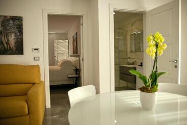 تختخواب و صبحانه Letagghjate   Exclusive Rooms And Suites