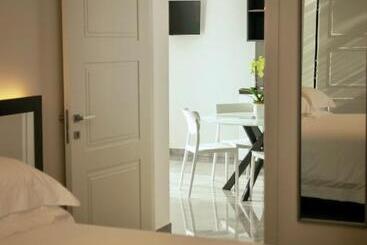 تختخواب و صبحانه Letagghjate   Exclusive Rooms And Suites