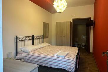هتل Agriturismo Serra Moneta