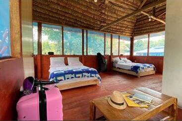 هتل Amazing Lodge Perú