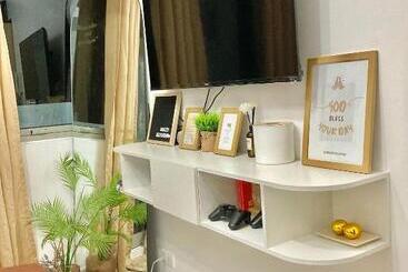 هتل The Residences At Commonwealth Quezon City By Snazzy Staycation
