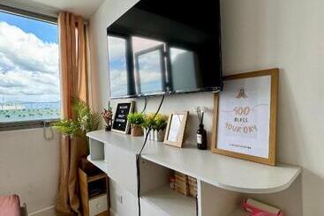 هتل The Residences At Commonwealth Quezon City By Snazzy Staycation