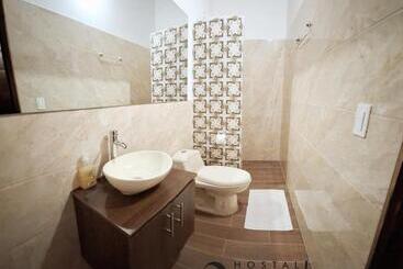 هتل Volarte Hostal