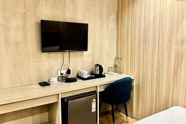 هتل Wabi Sabi Stays   Pride Inn