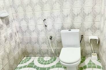 Mystic Manor Stonetown B&b