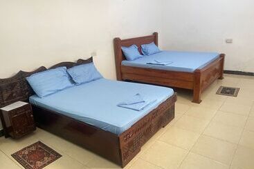 Mystic Manor Stonetown B&b