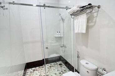 Paris Hotel Châu đốc