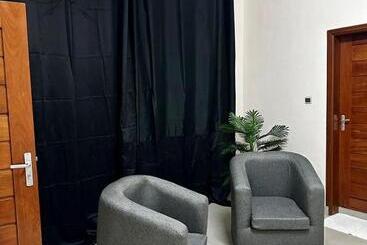 پانسیون Your Private Room In Cotonou Guesthouse