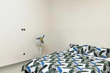 پانسیون Your Private Room In Cotonou Guesthouse