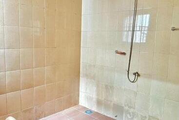 پانسیون Your Private Room In Cotonou Guesthouse