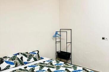 پانسیون Your Private Room In Cotonou Guesthouse