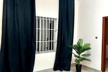 پانسیون Your Private Room In Cotonou Guesthouse