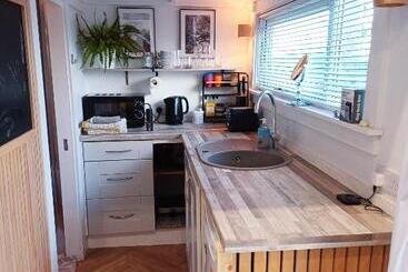 پانسیون The Wee Tiny Home