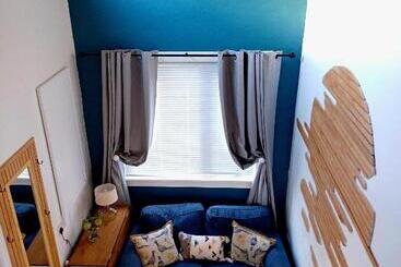 پانسیون The Wee Tiny Home