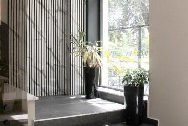 پانسیون Tvrdjava Rooms   Novi Sad