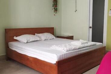 تختخواب و صبحانه Motel Win   Phát