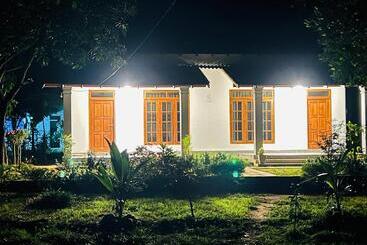 تختخواب و صبحانه Sunrise Oasis Retreat
