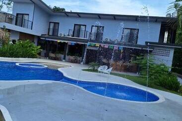 هتل Club Marino Ballena