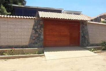 هتل La Colina, Casa Hospedaje