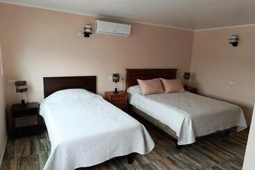 پانسیون Cafetto Hostal