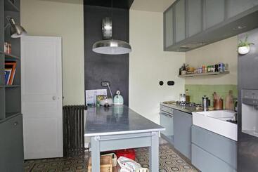 پانسیون Maison De Charme Avec Piscine Proche De Sites Olympiques
