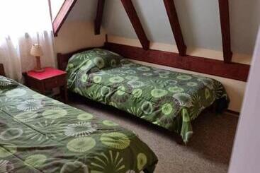 استراحتگاه Cabañas Los Alerces