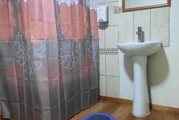 هاستل Hostal Nuria