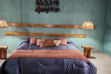 هاستل Pomancillo Ecolodge