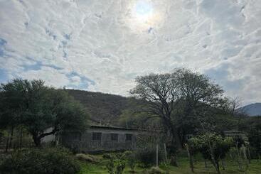 هاستل Pomancillo Ecolodge