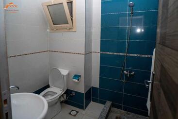 تختخواب و صبحانه Fox Beach Stay